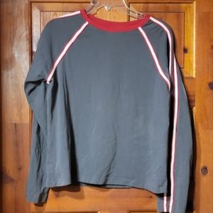 Danskin Now Sz16/18 grey long sleeve top.